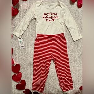 Carter's Baby! 18 months/2-piece set/Onesie/Valentine’s Day/red and white